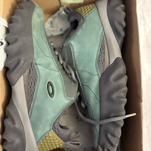 Oakley Factory Team Chop Saw Brain Dead Suede Duck Green